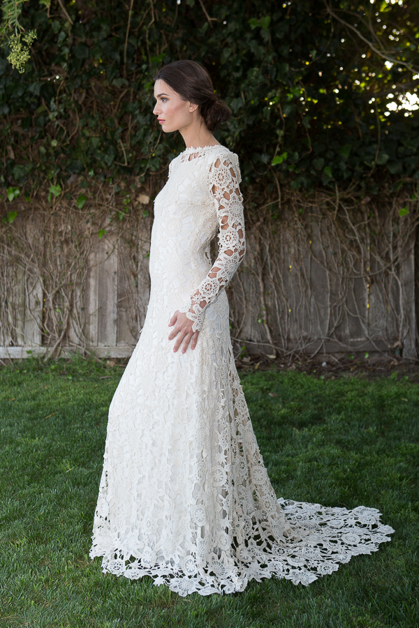 Low Back Crochet Lace Wedding Dress Bohemian Wedding