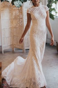 agnes-lace-cap-sleeves-wedding-dress