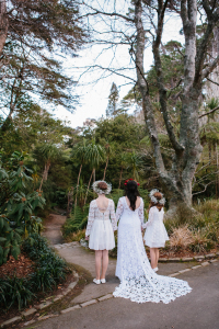boho-bride-in-nature-with-flower-girls