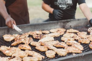 chicken-on-the-grill-at-this-low-key-rustic-farmhouse-wedding