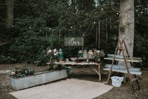 dreamy-setup-for-intimate-UK-bohemian-outdoor-wedding