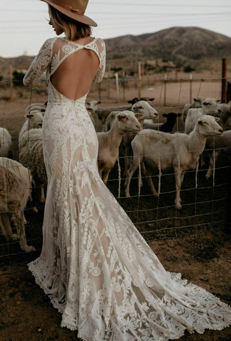 simple lace country wedding dresses