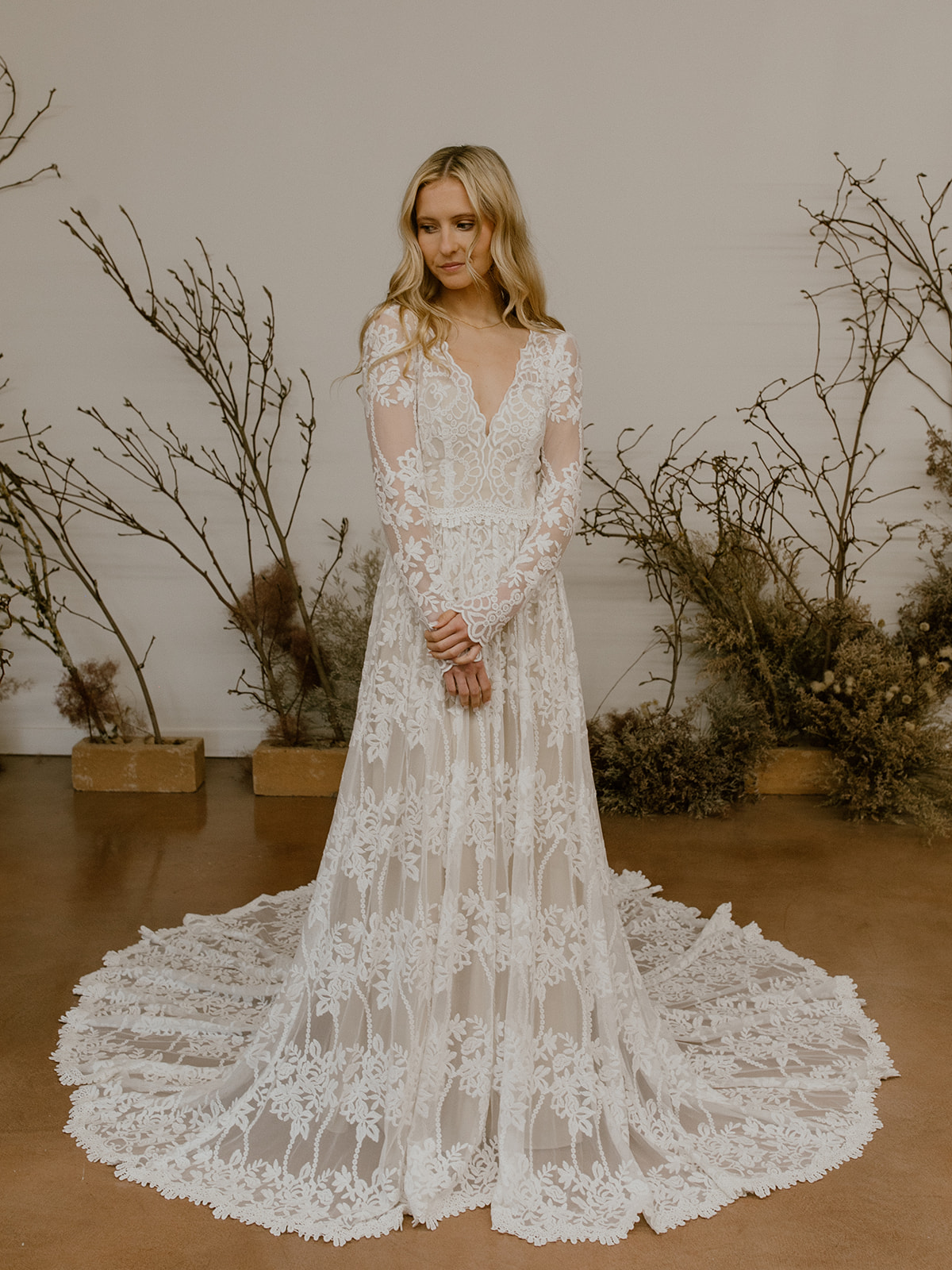 2022 A Line Princess Wedding Dress With Sleeves With Pearls Lace