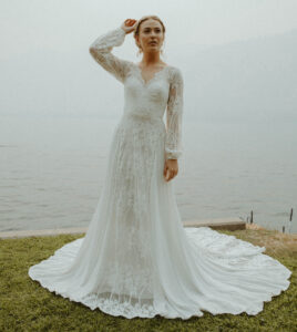 Meet-Jasmine-bohemian-long-sleeve-lace-and-crepe-wedding-dress