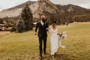 Misty-Free-Spirited-Bride-Colorado-Wedding