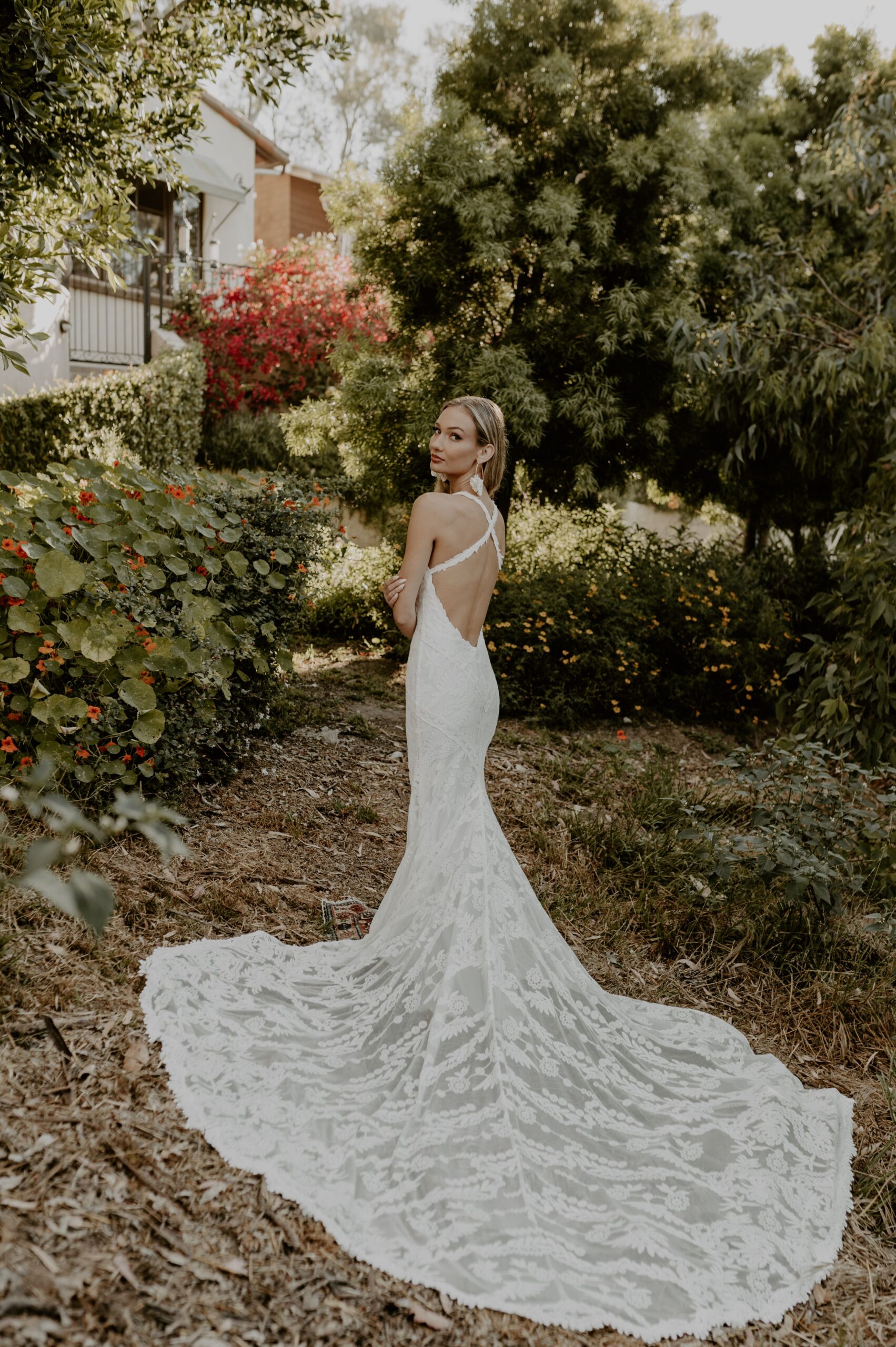 Tessa Backless Lace Wedding Dress