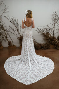 Discover-simple-elegant-wedding-dresses-crafted-in-Lace